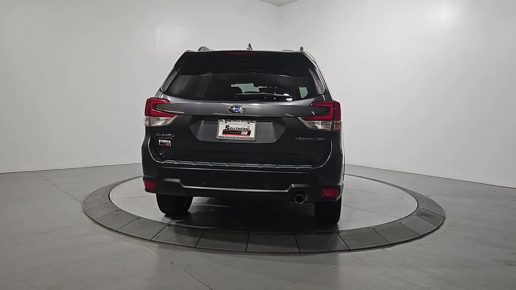 Used 2021 Subaru Forester Limited AWD/4WD image 4