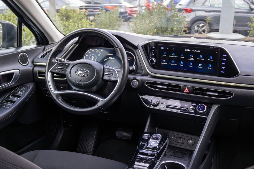 Certified 2023 Hyundai Sonata SEL w/ Convenience Package image 11