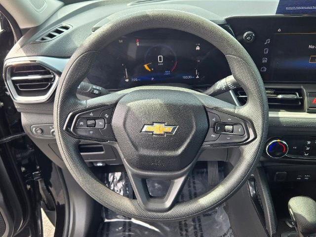 Used 2024 Chevrolet TrailBlazer LS w/ LS Confidence Package image 31