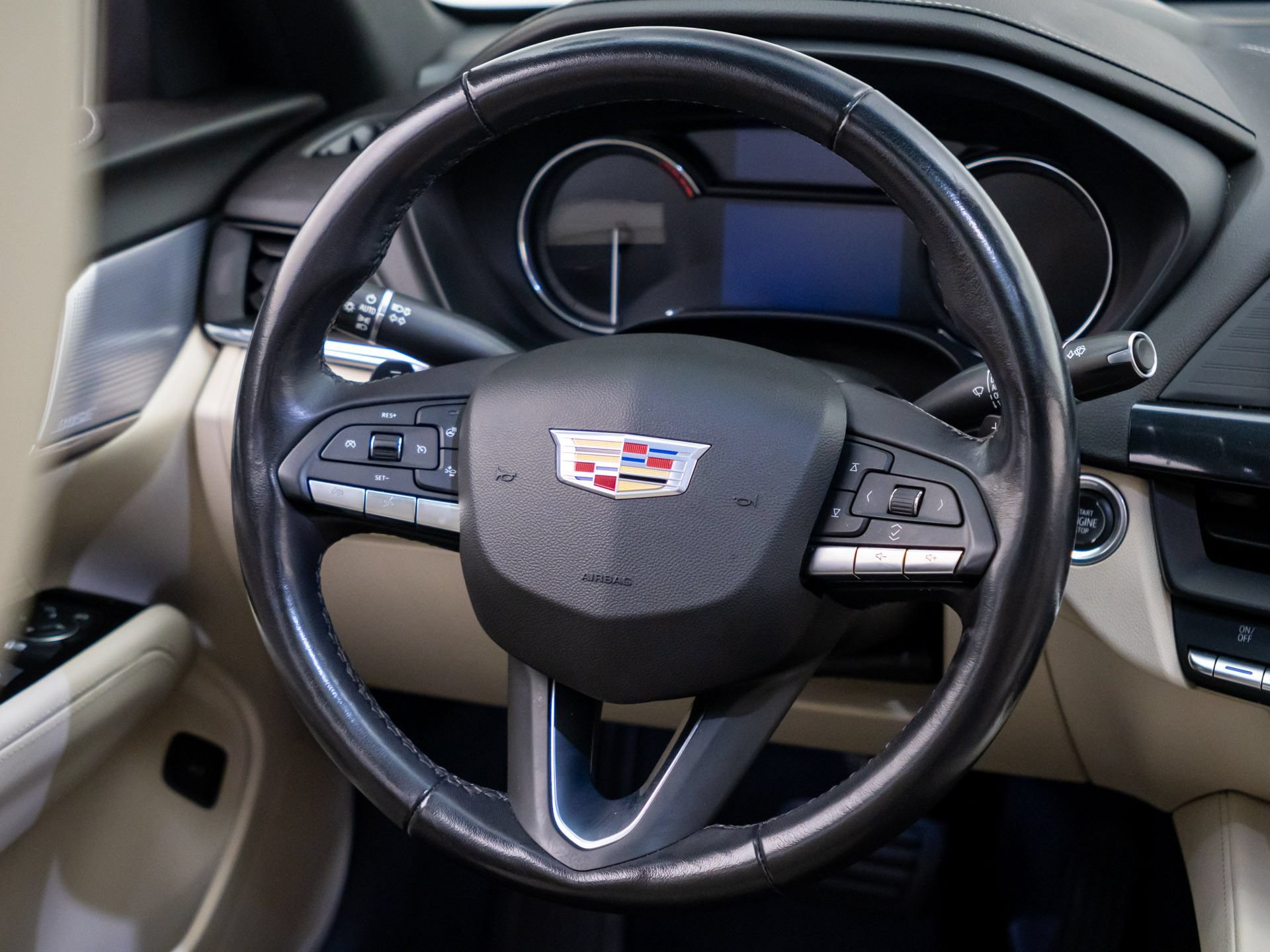 Certified 2022 Cadillac CT4 Premium Luxury AWD/4WD image 11
