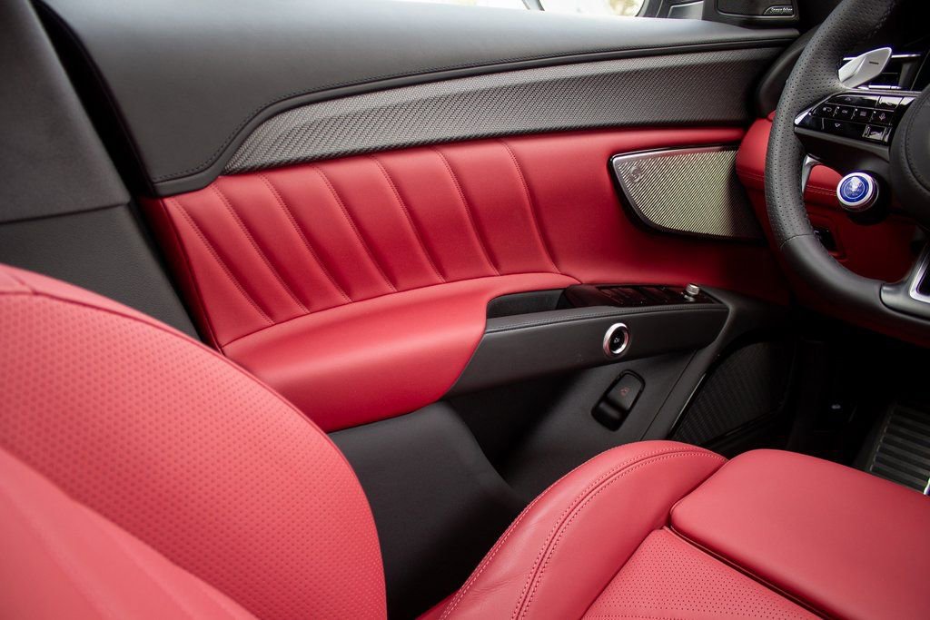 New 2025 Maserati Grecale Modena AWD/4WD image 19