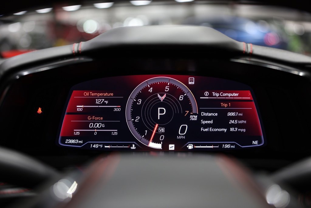 Used 2021 Chevrolet Corvette Stingray Premium Cpe w/ Engine Appearance Package image 13