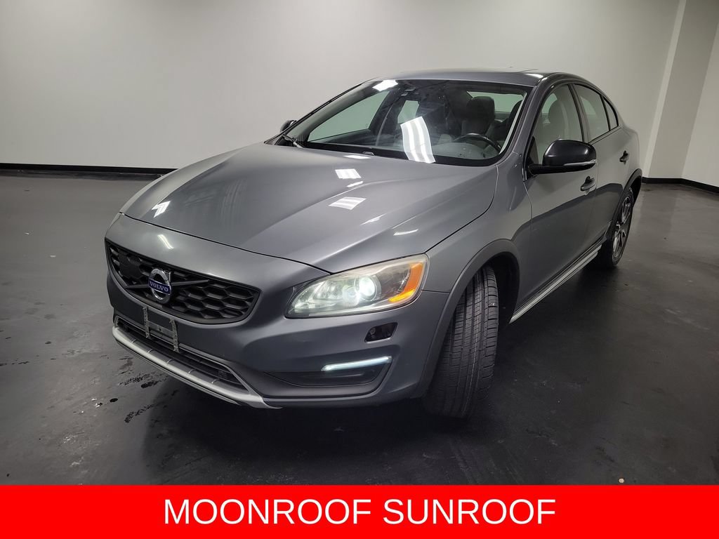 Used 2016 Volvo S60 T5 Cross Country Platinum AWD/4WD image 5