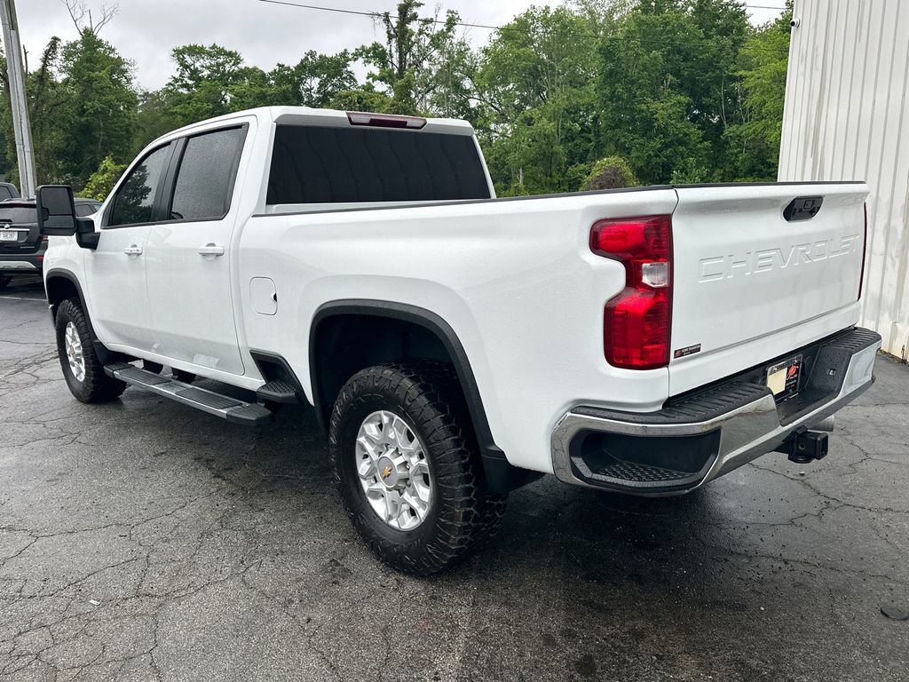 Used 2023 Chevrolet Silverado 2500 LT w/ Convenience Package AWD/4WD image 8