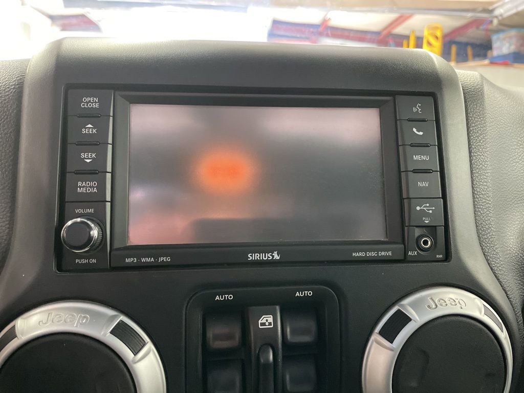 Used 2011 Jeep Wrangler Unlimited Sahara w/ Dual Top Group image 20