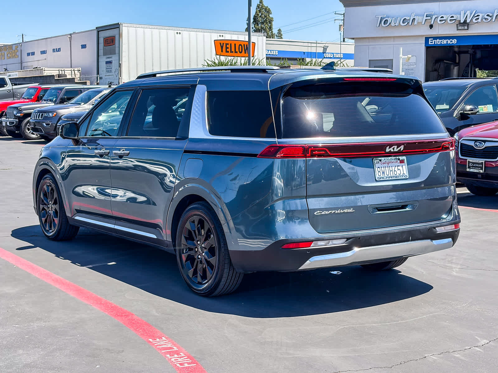 Used 2022 Kia Carnival SX Prestige FWD video 2