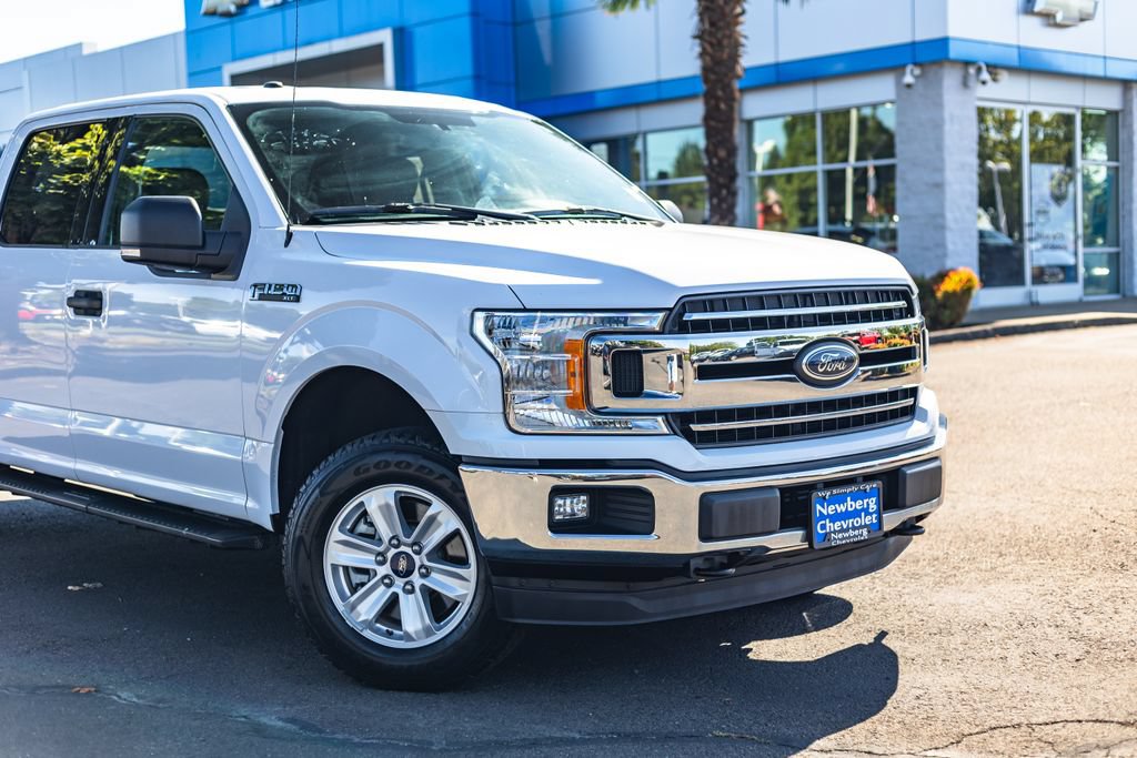 Used 2018 Ford F150 XLT w/ Equipment Group 301A Mid AWD/4WD image 3