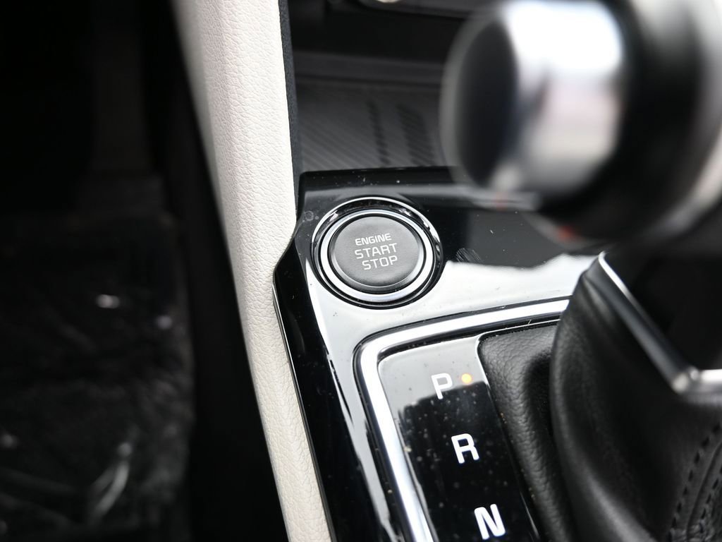 Used 2024 Kia Sportage EX image 29