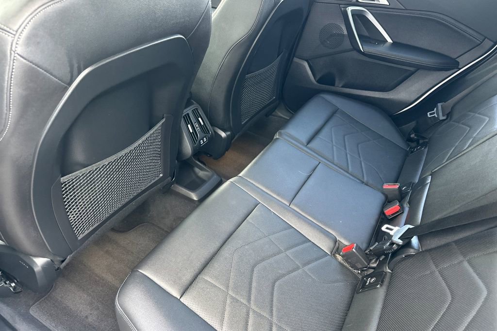 Used 2023 BMW X1 xDrive28i image 12