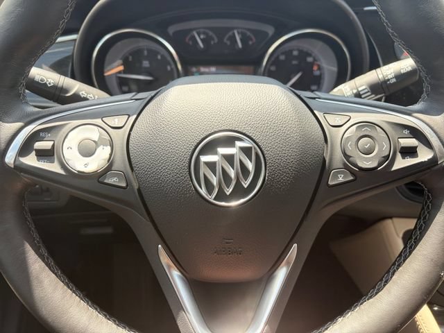 Used 2020 Buick Envision Essence FWD image 7