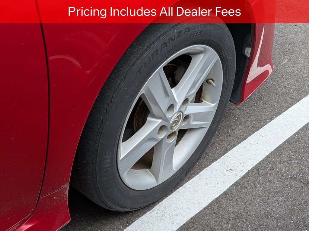 Used 2012 Toyota Camry SE FWD image 9