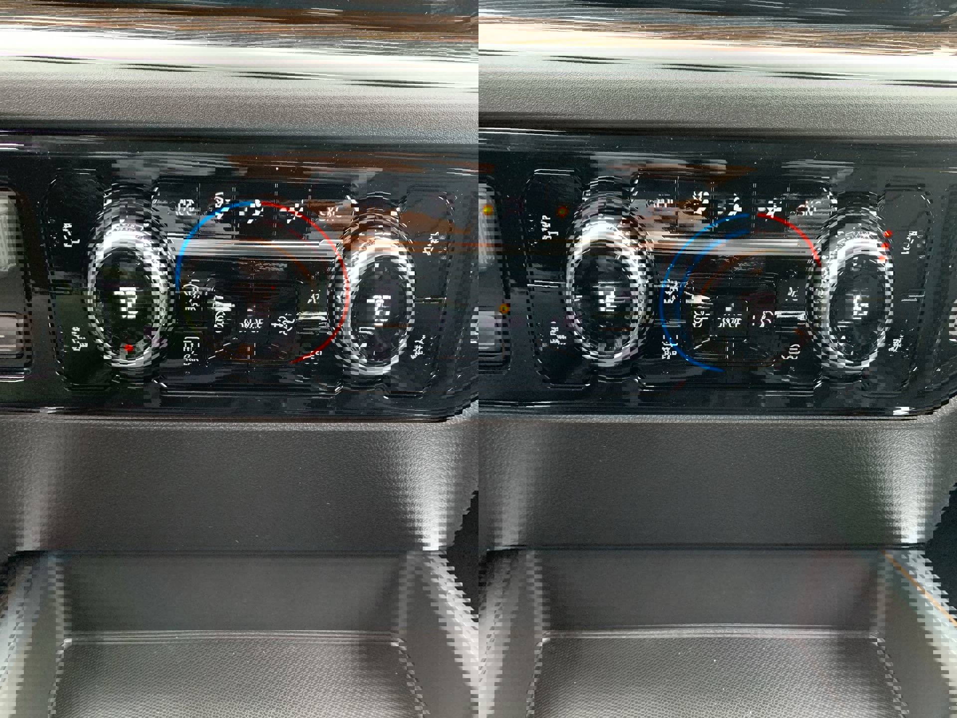 New 2026 GMC Sierra 1500 Elevation w/ Elevation Premium Package image 31