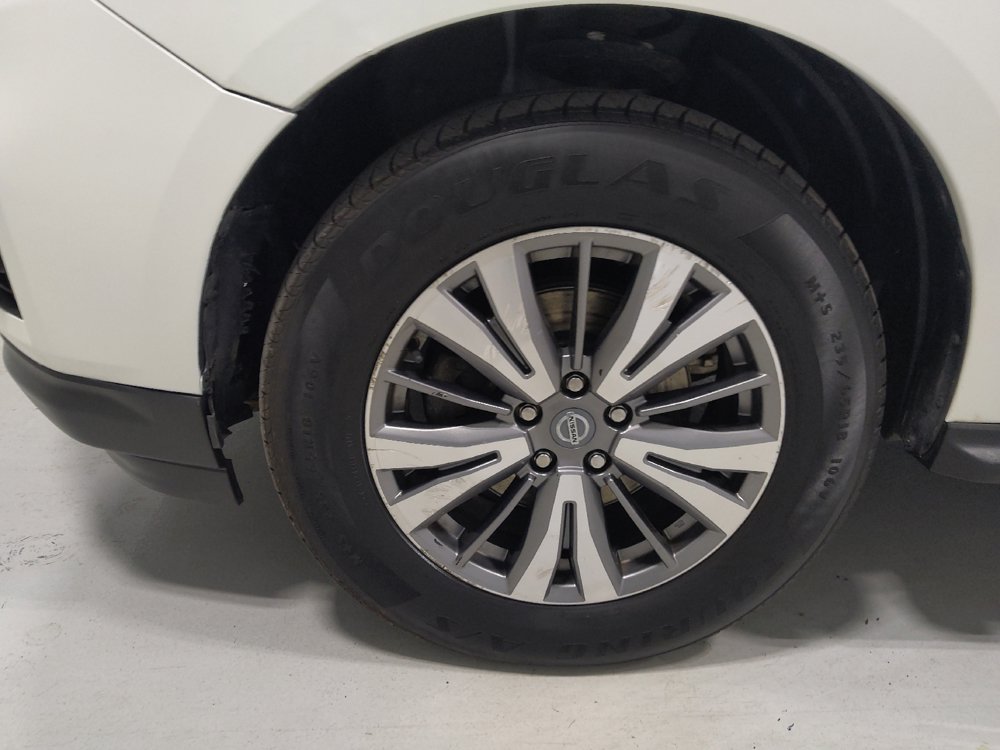 Used 2020 Nissan Pathfinder SV AWD/4WD image 31