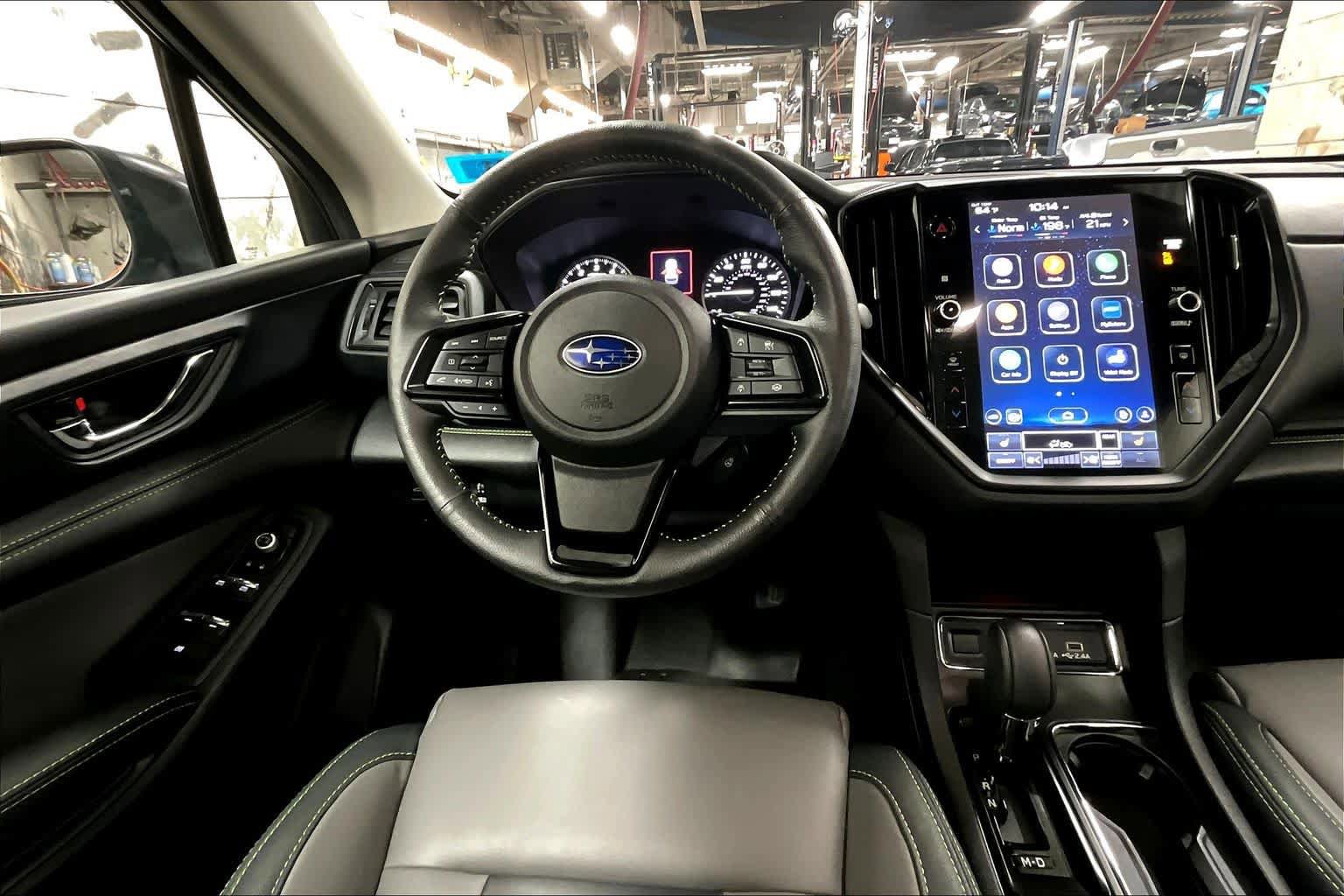 Used 2025 Subaru Ascent Onyx Edition image 6