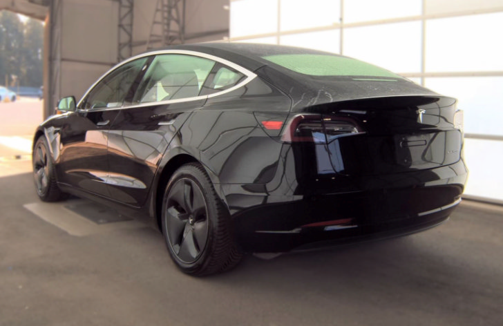 Used 2018 Tesla Model 3 Long Range AWD/4WD image 2