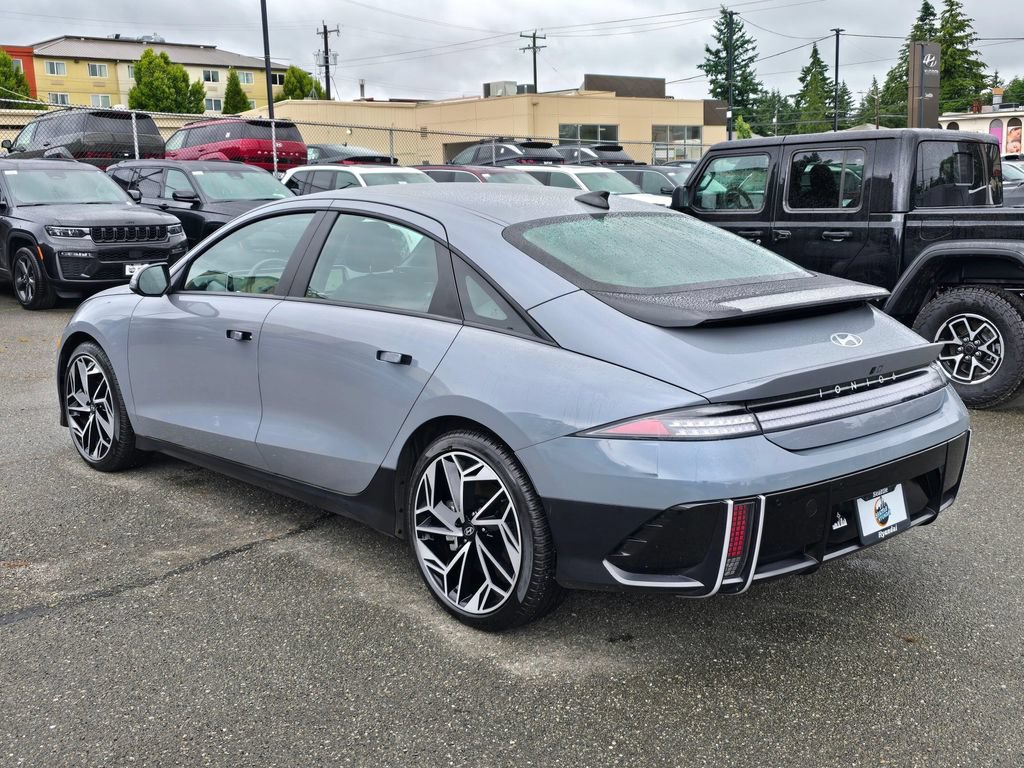 Used 2023 Hyundai Ioniq 6 SEL AWD/4WD image 5