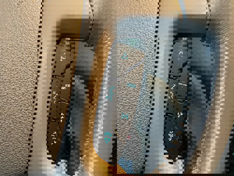 Used 2013 Buick Enclave Leather image 12