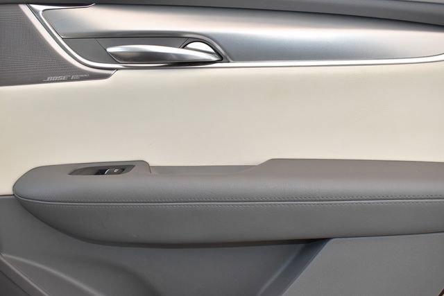 Used 2022 Cadillac XT5 Premium Luxury w/ LPO, Floor Liner Package AWD/4WD image 13