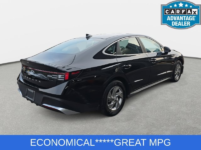 Used 2026 Hyundai Sonata SE FWD image 5