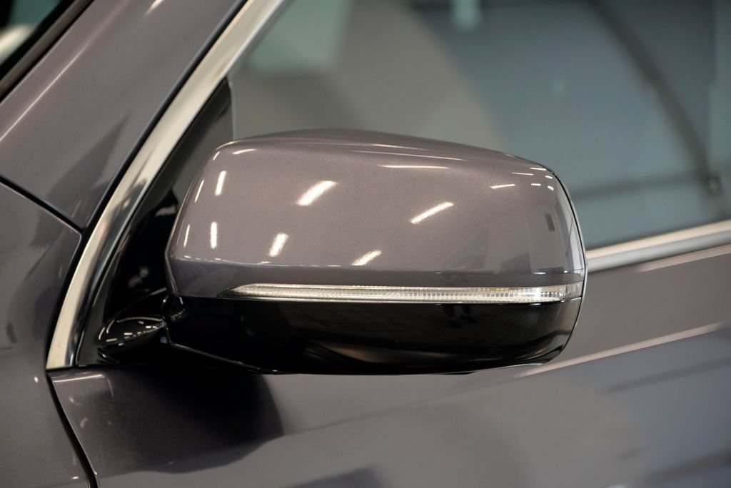 Used 2018 Acura MDX SH-AWD image 12