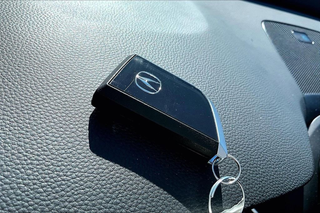 Used 2025 Acura ADX A-Spec image 13