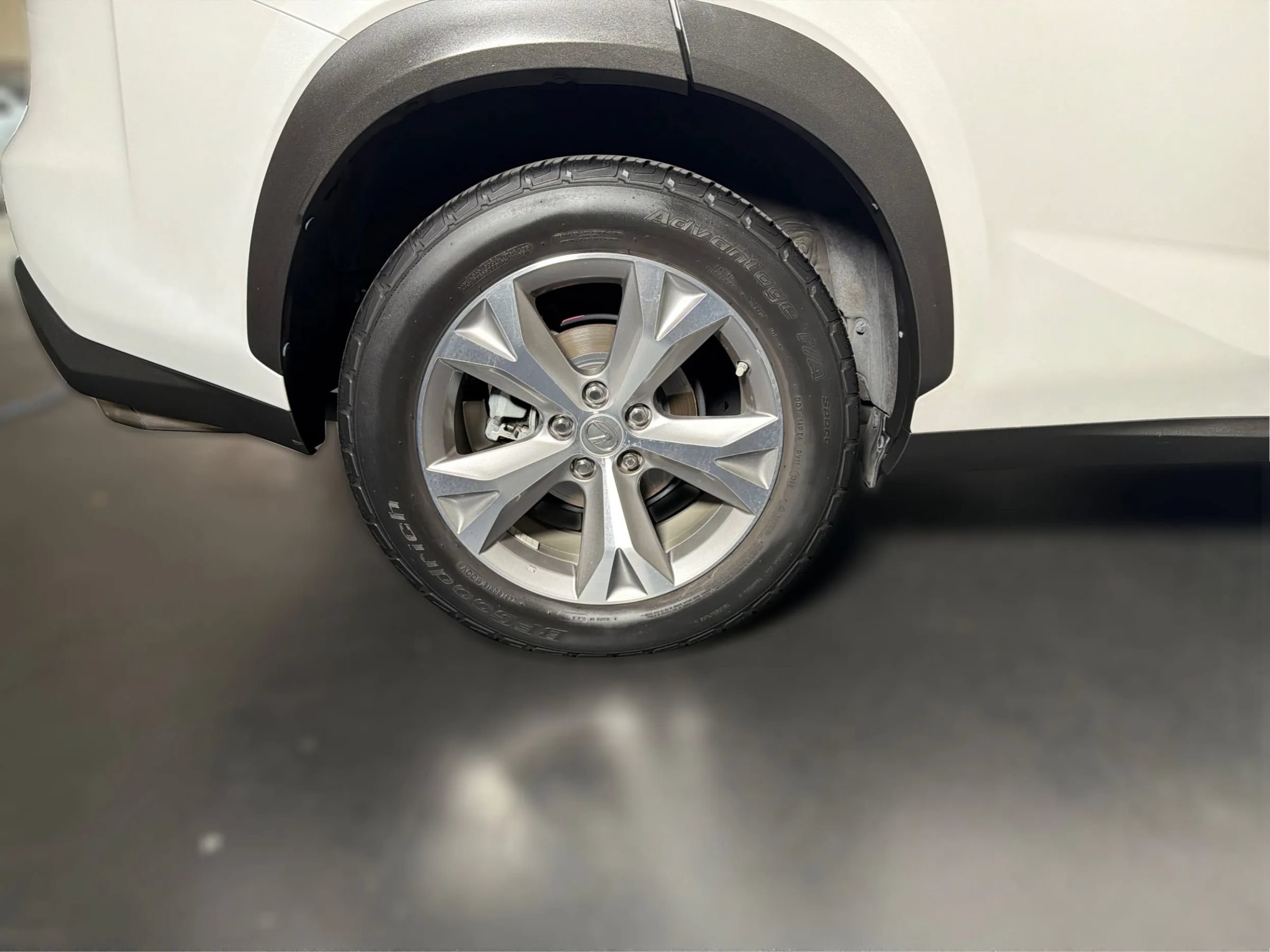 Used 2017 Lexus NX 200t FWD image 24