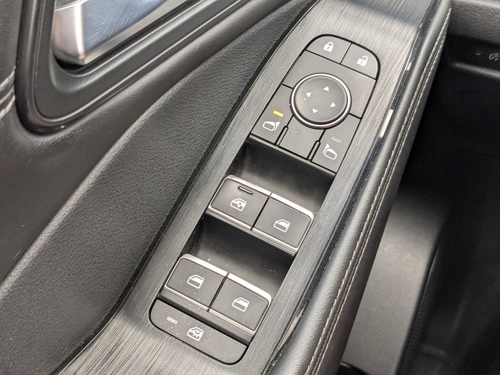 Used 2023 Nissan Rogue SL w/ SL Premium Package image 22