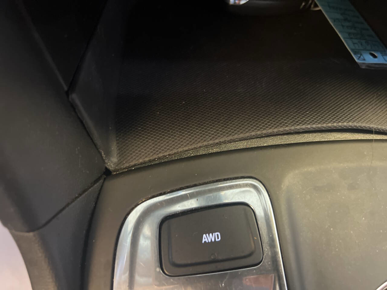 Used 2022 Chevrolet Equinox LS image 31