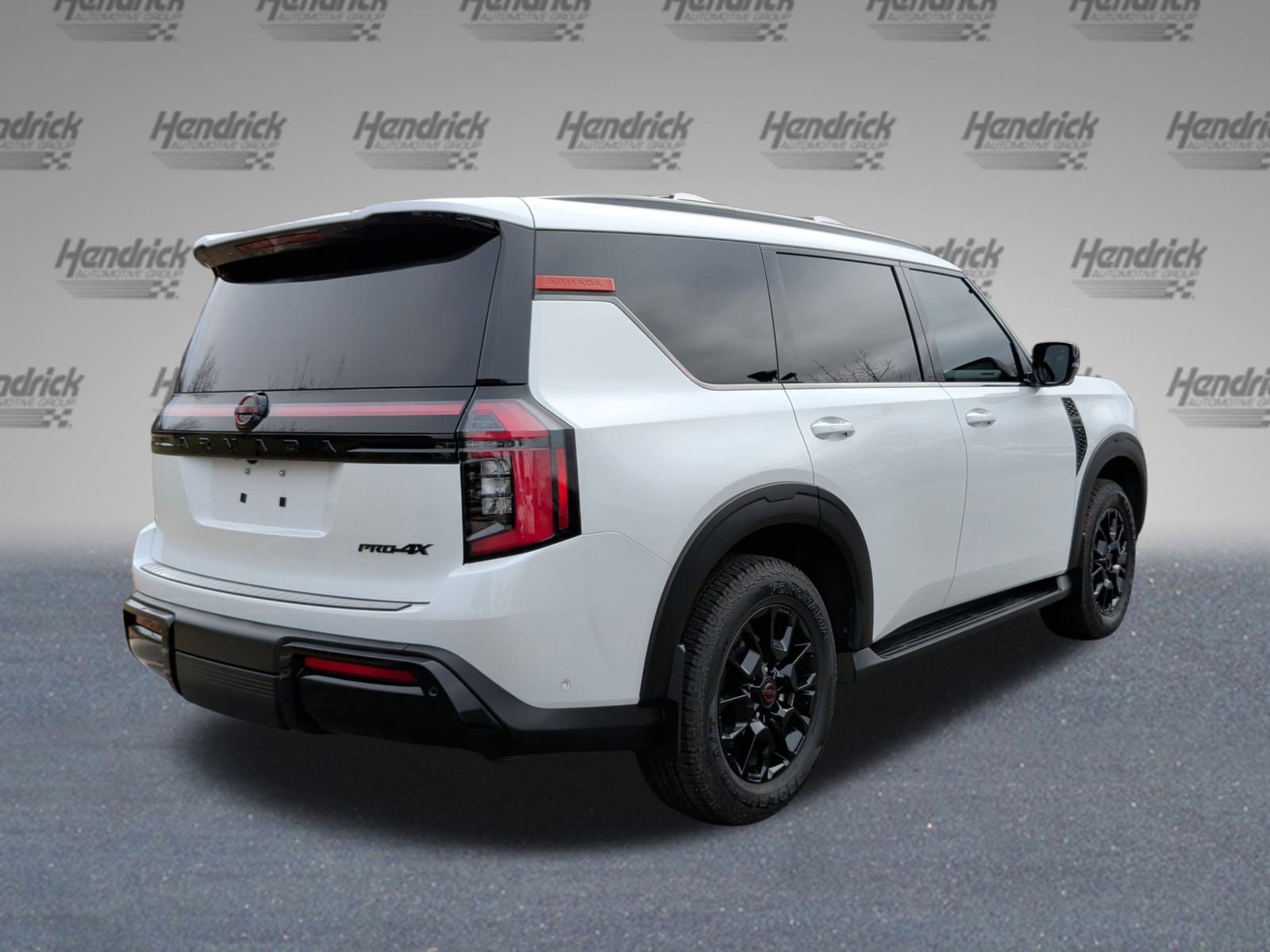 Used 2025 Nissan Armada PRO-4X w/ Pro-4X Premium Package image 7