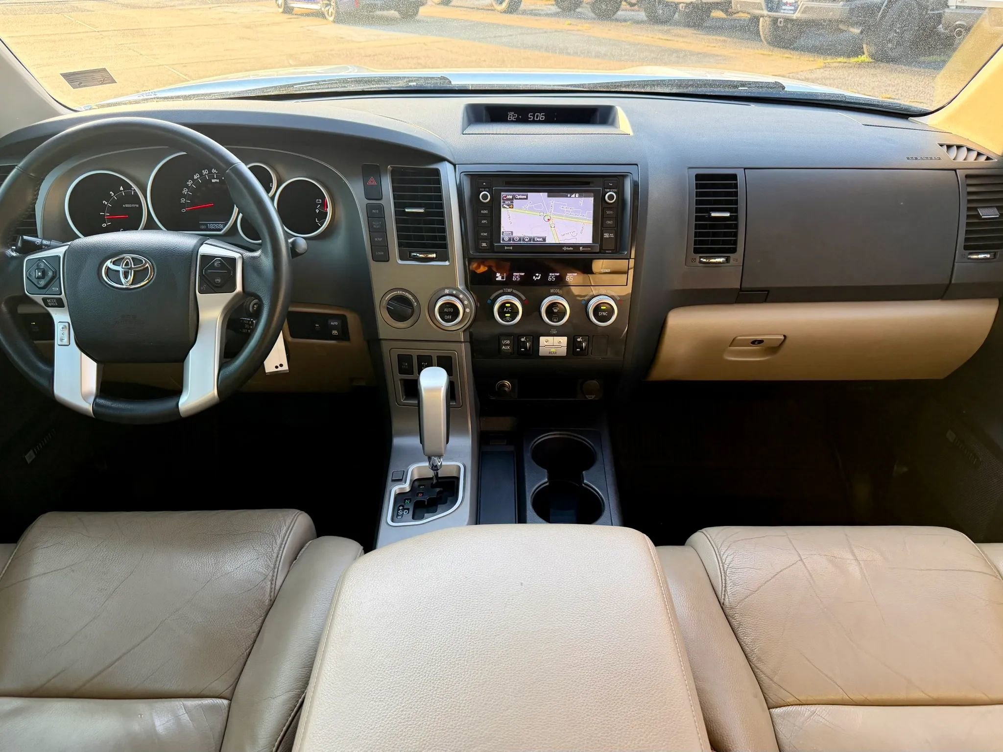 Used 2017 Toyota Sequoia Limited w/ Safety & Convenience Package AWD/4WD image 13