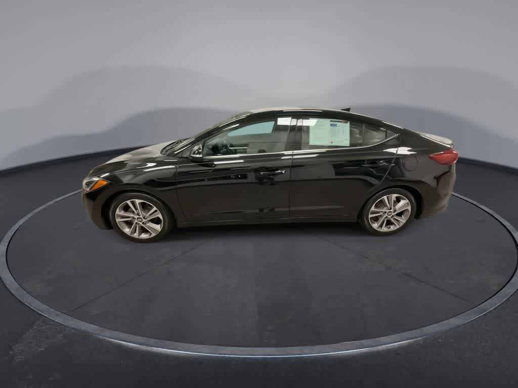 Used 2018 Hyundai Elantra Limited FWD image 5