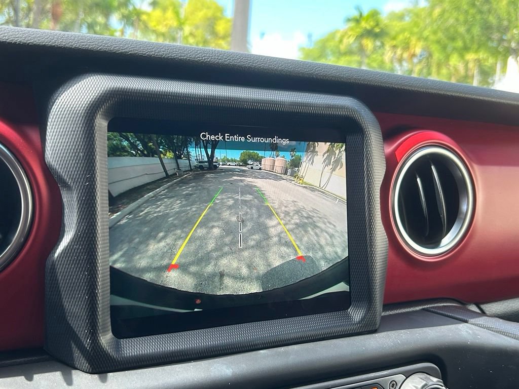 Used 2023 Jeep Wrangler Rubicon AWD/4WD image 25