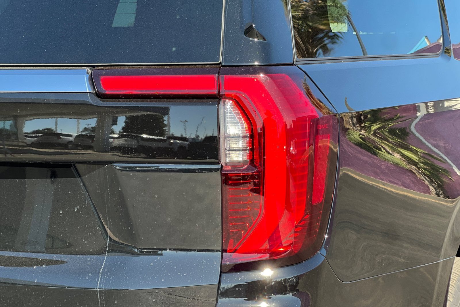 New 2026 GMC Yukon XL Elevation AWD/4WD image 28