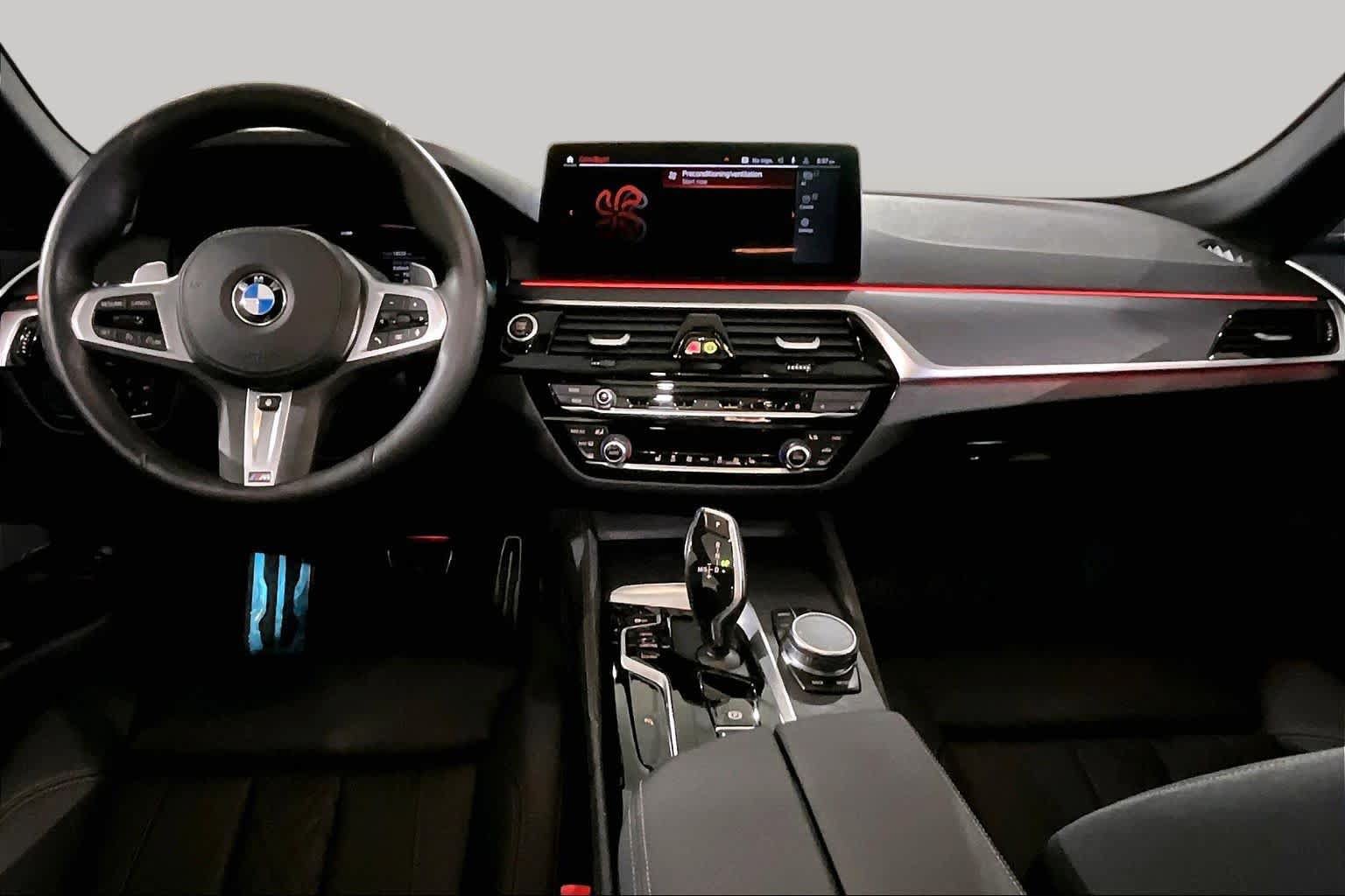 Certified 2023 BMW 540i xDrive w/ M Sport Package AWD/4WD image 15