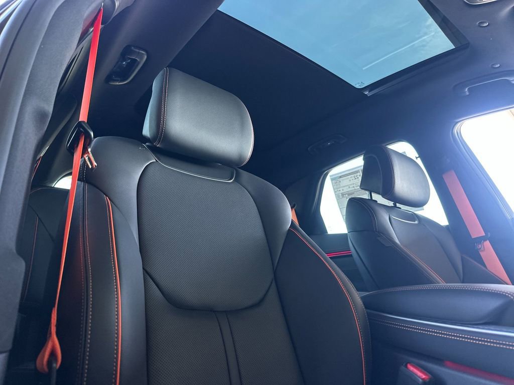 New 2026 Genesis GV70 2.5T Sport Prestige image 17