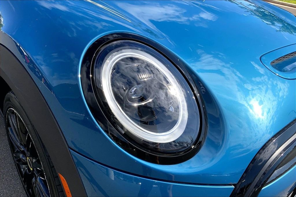 Certified 2024 MINI Cooper SE image 29