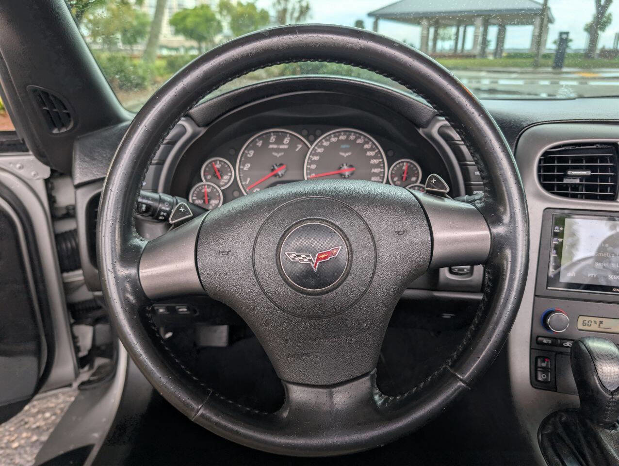 Used 2006 Chevrolet Corvette Convertible w/ Preferred Equipment Group image 19