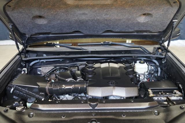 Used 2019 Toyota 4Runner Limited AWD/4WD image 67