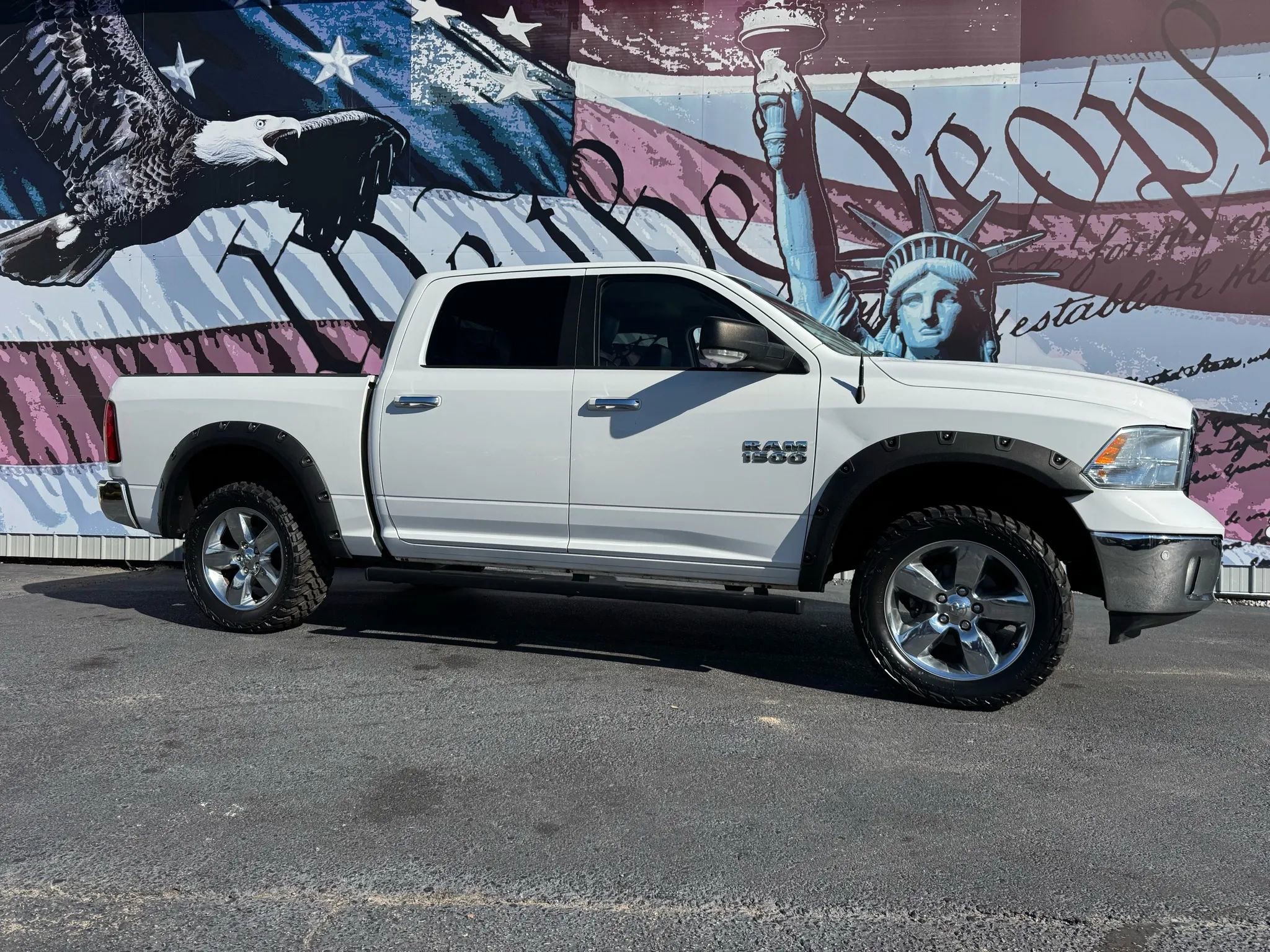 Used 2017 RAM 1500 Big Horn AWD/4WD image 1