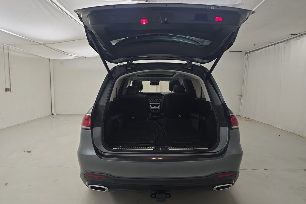Used 2023 Mercedes-Benz GLS 450 4MATIC w/ AMG Line Exterior image 29