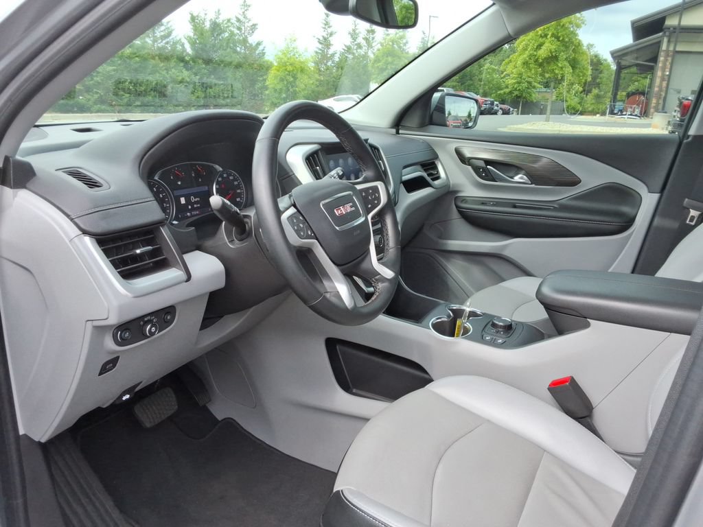 Certified 2024 GMC Terrain SLT w/ Infotainment Package II AWD/4WD image 22