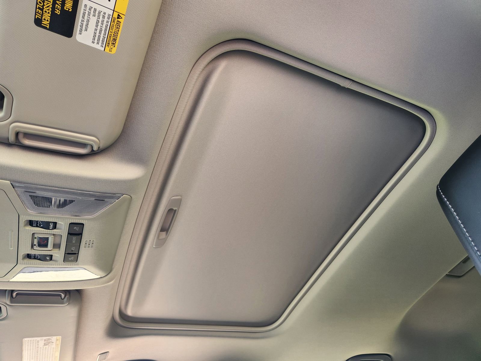 Used 2025 Toyota RAV4 Limited image 22