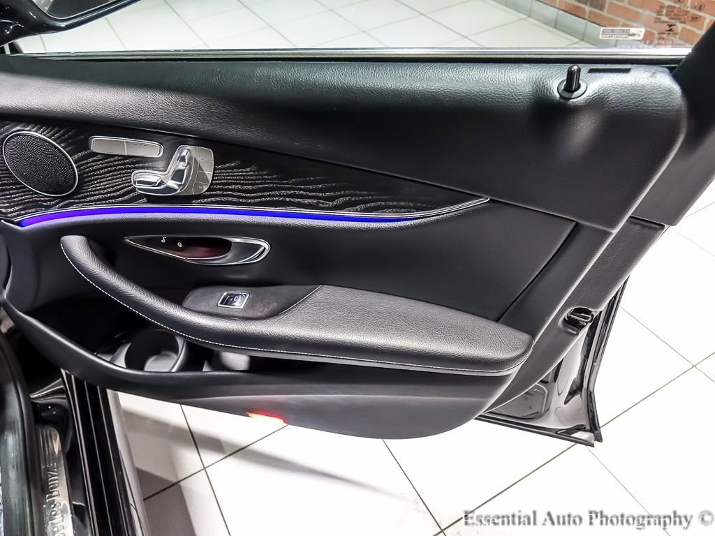 Used 2022 Mercedes-Benz E 450 4MATIC Sedan image 32