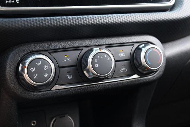 Used 2022 Nissan Kicks S FWD image 13