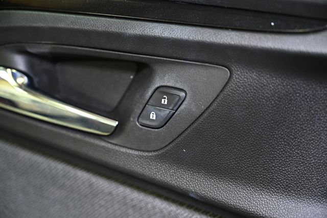 Used 2023 Chevrolet TrailBlazer LT w/ Convenience Package image 43