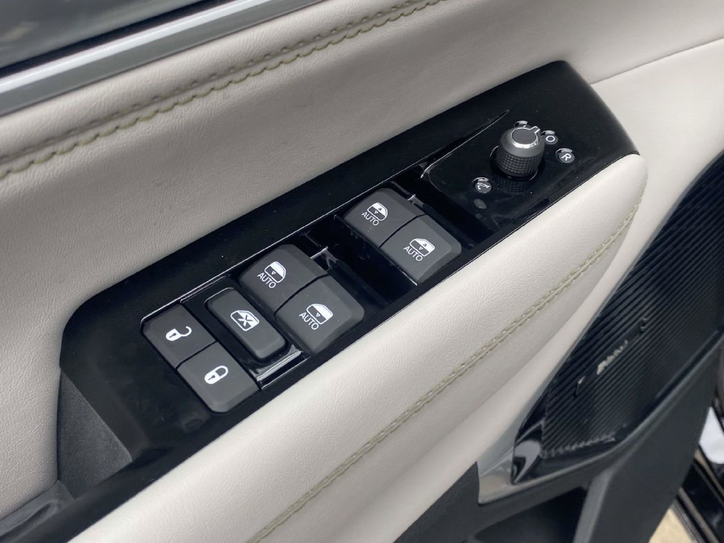 New 2026 Jeep Grand Wagoneer Limited AWD/4WD image 42