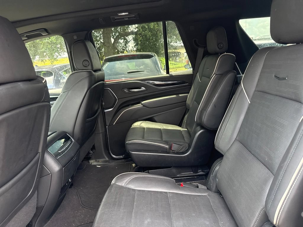 Used 2023 Cadillac Escalade Sport RWD image 11