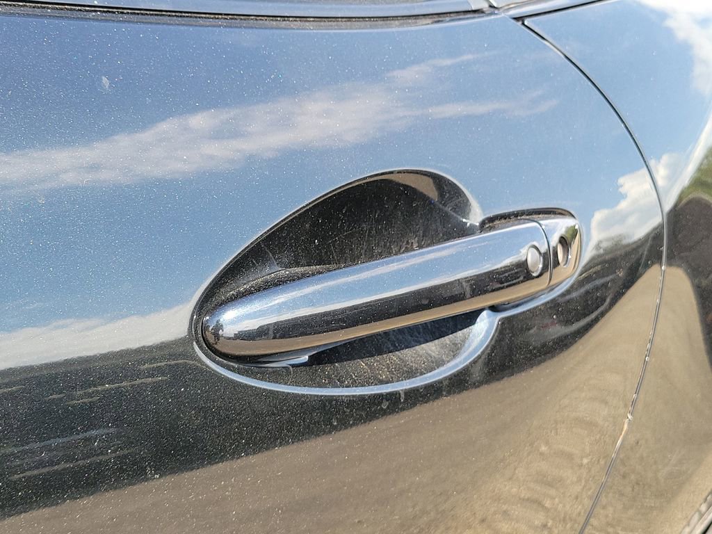 Used 2019 MAZDA MX-5 Miata RF Grand Touring RWD image 13