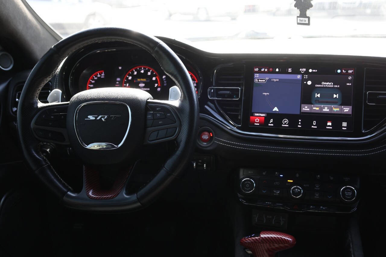 Used 2022 Dodge Durango SRT w/ Premium Interior Group AWD/4WD image 25