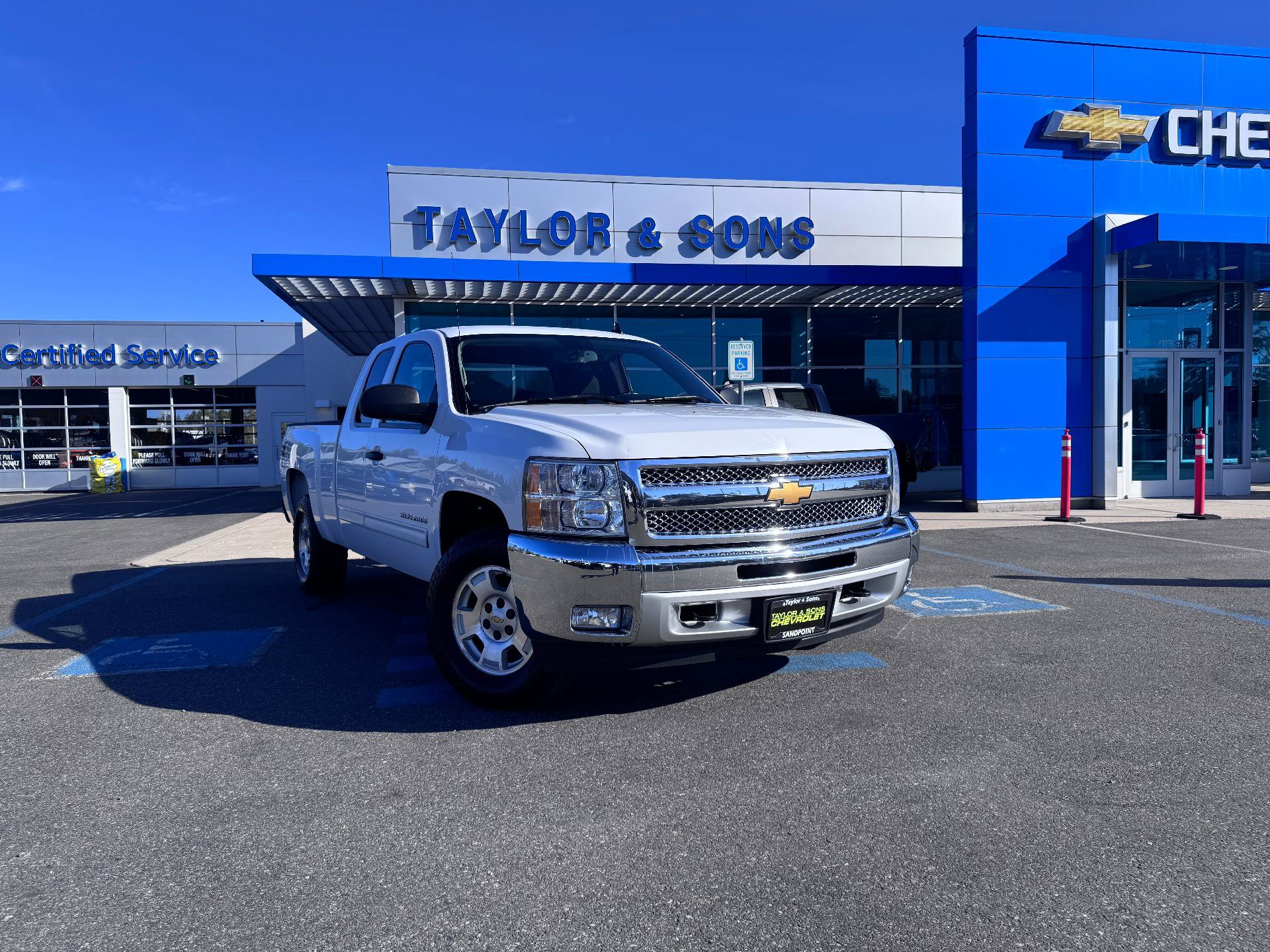 Used 2013 Chevrolet Silverado 1500 LT w/ All-Star Edition AWD/4WD image 1